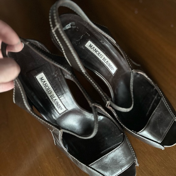 Manolo Blahnik - chocolate brown vintage heels - Picture 3 of 9